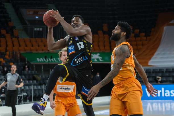 费尔南德斯 费尔南德斯