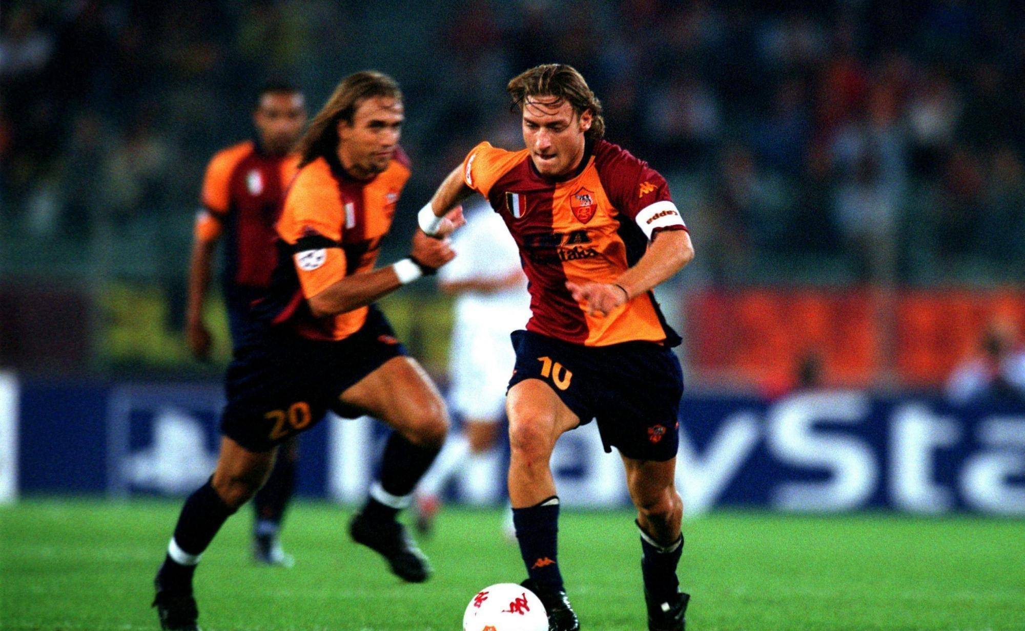 队狭路相逢 队狭路相逢