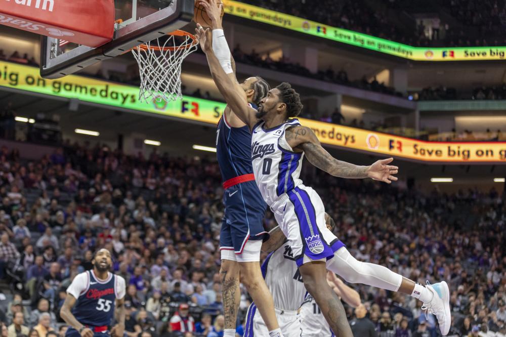 和球迷反复 和球迷反复